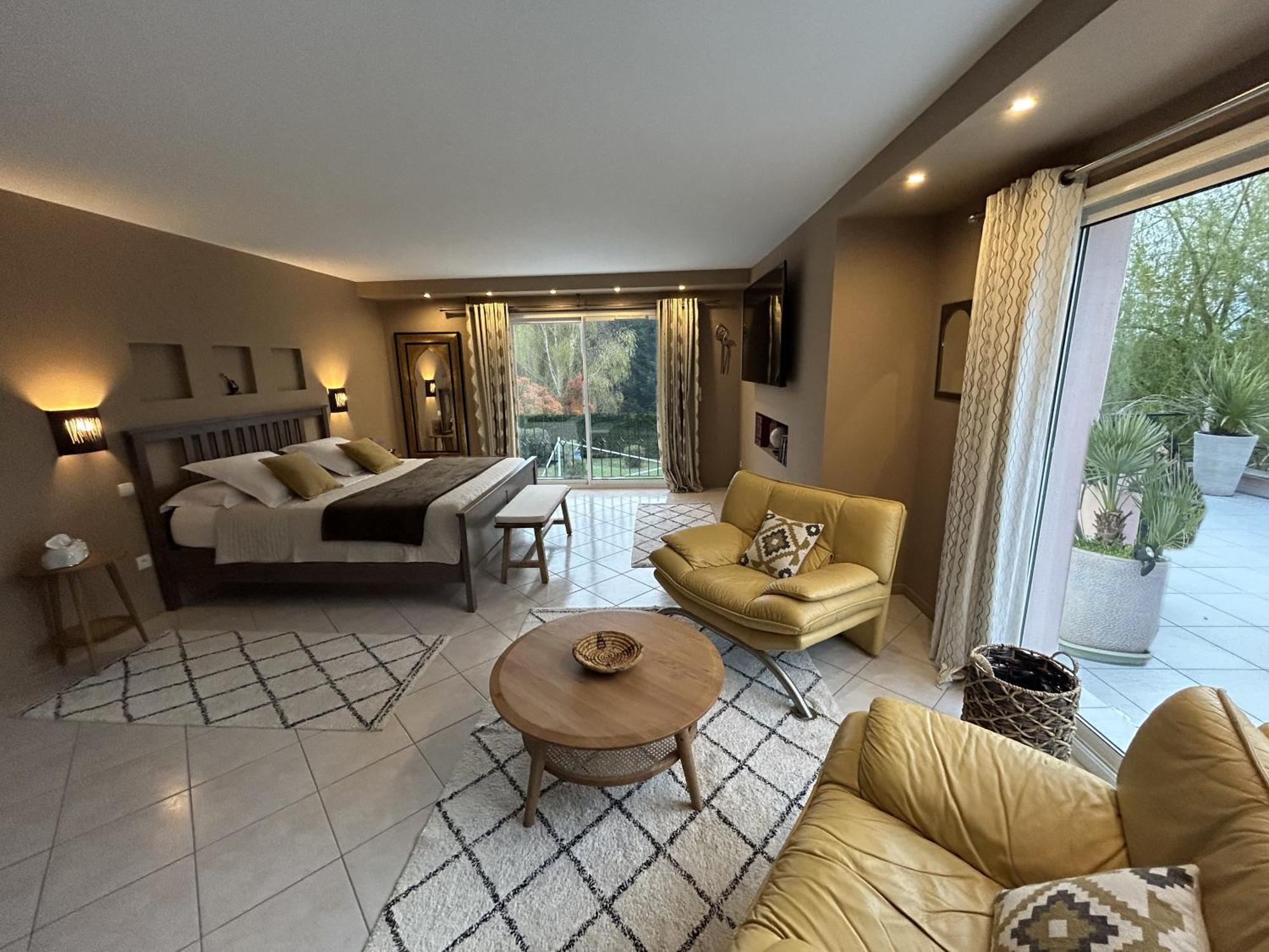 Bed and Breakfast La Perle Rouge A Panazol Zewnętrze zdjęcie